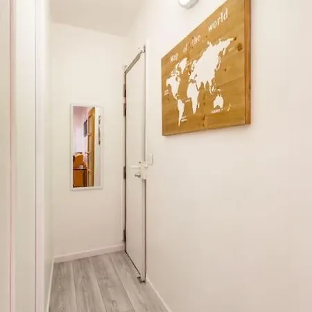 Condamine/batignolles : Cosy Studio Paris